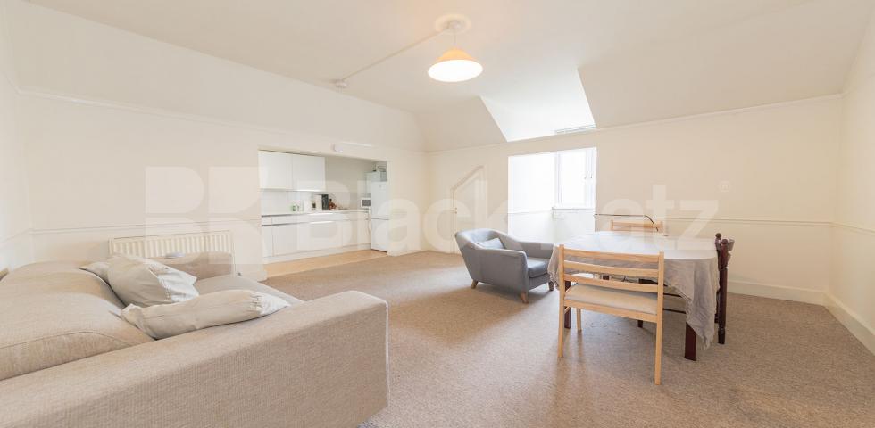			NEW INSTRUCTION! AVAIL 6/4/19, 2 Bedroom, 1 bath, 1 reception Flat			 Strathray Gardens, SWISS COTTAGE
